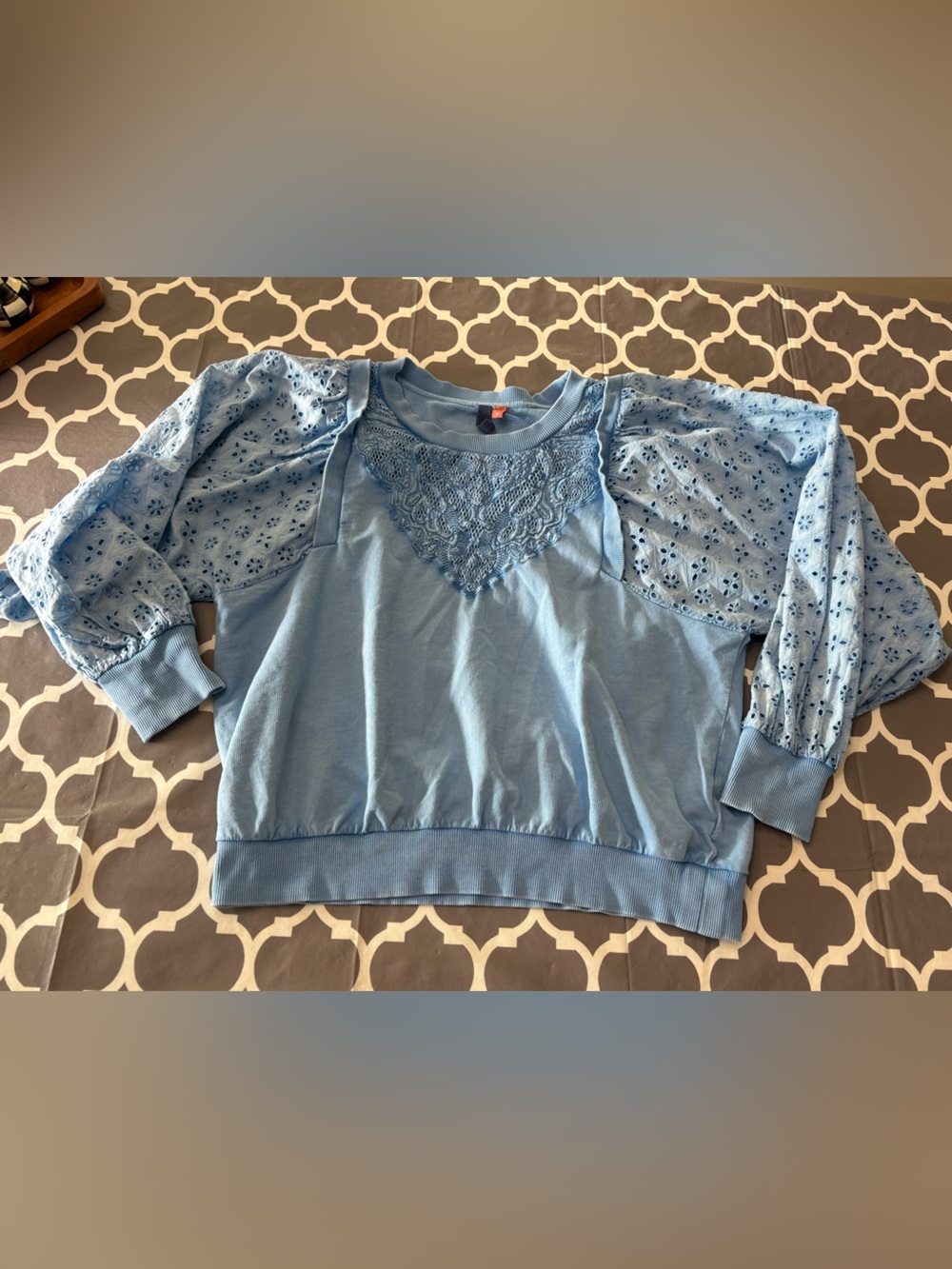 ANTHROPOLOGIE PILCRO Washed Light Blue Eyelet Sleeves Lace Pullover Sweatshirt - Picture 4 of 10